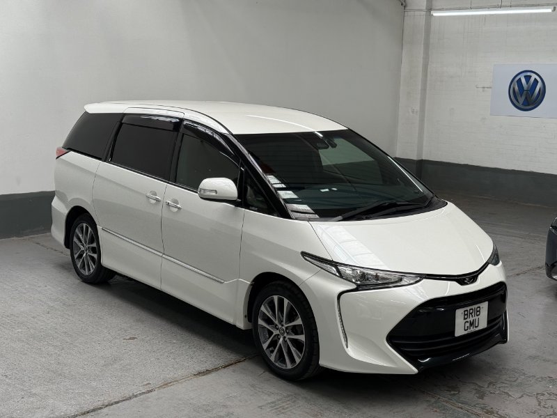 2018 Toyota Estima 2.4l petrol 7 seater automatic