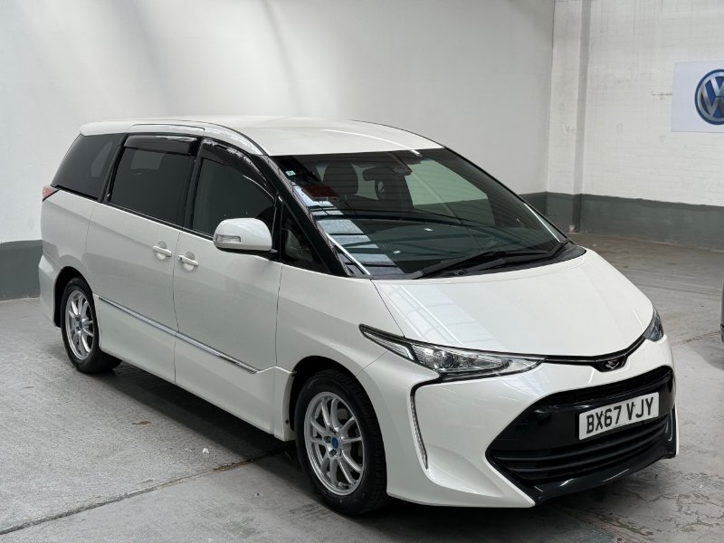 2018 Toyota Alphard 2.4l petrol 7 seater automatic